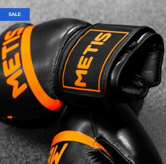 Metis Boxing Gloves [Colour: Black]
