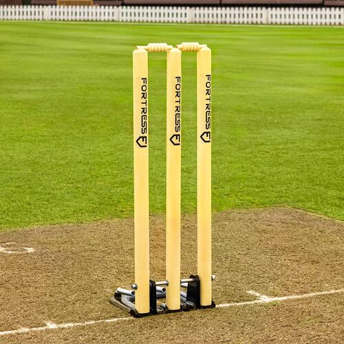 FORTRESS Spring Back Cricket Stumps